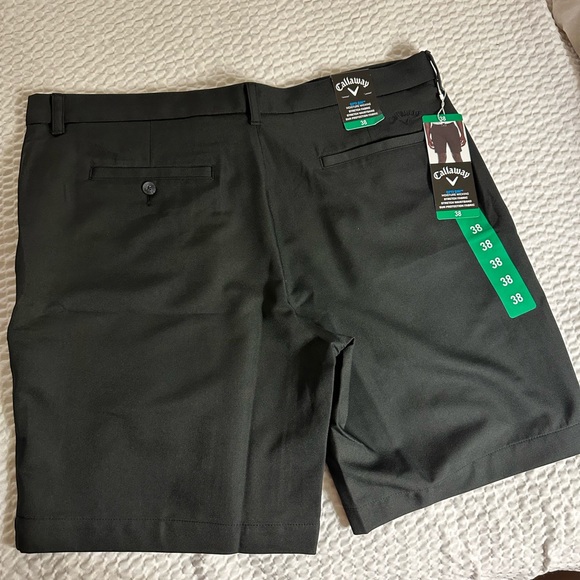 Calloway men’s golf shorts nwt size 38 Black smoke free, pet free home 3 pair - Picture 2 of 2